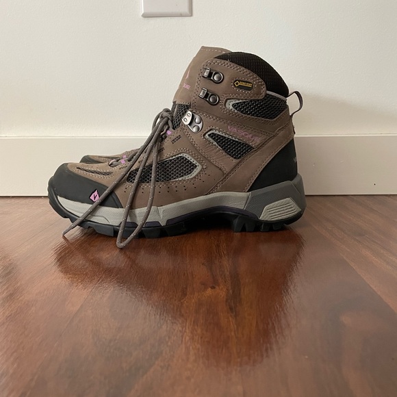 Women’s Vasque Breeze 2.0 GTX Hiking Boots - Picture 3 of 6